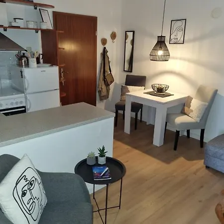 Apartment Maestral 2